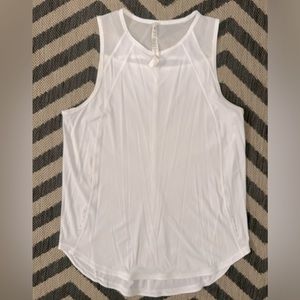 Lululemon sculpt tank top back vent in white